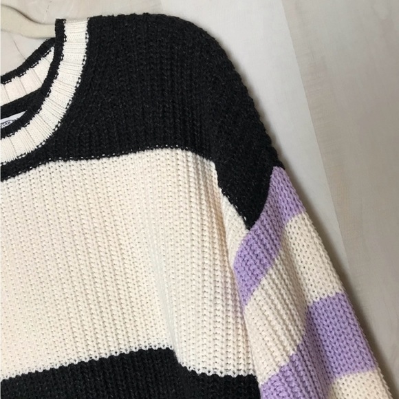 NWOT 🦅 American Eagle Outfitters Striped Color Blocked Cropped Knit Sweater - L - Picture 4 of 8